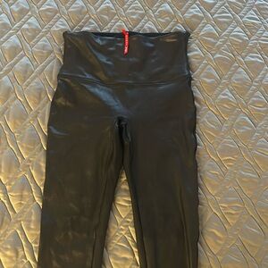 Spanx faux leather front seamlesss leggings
